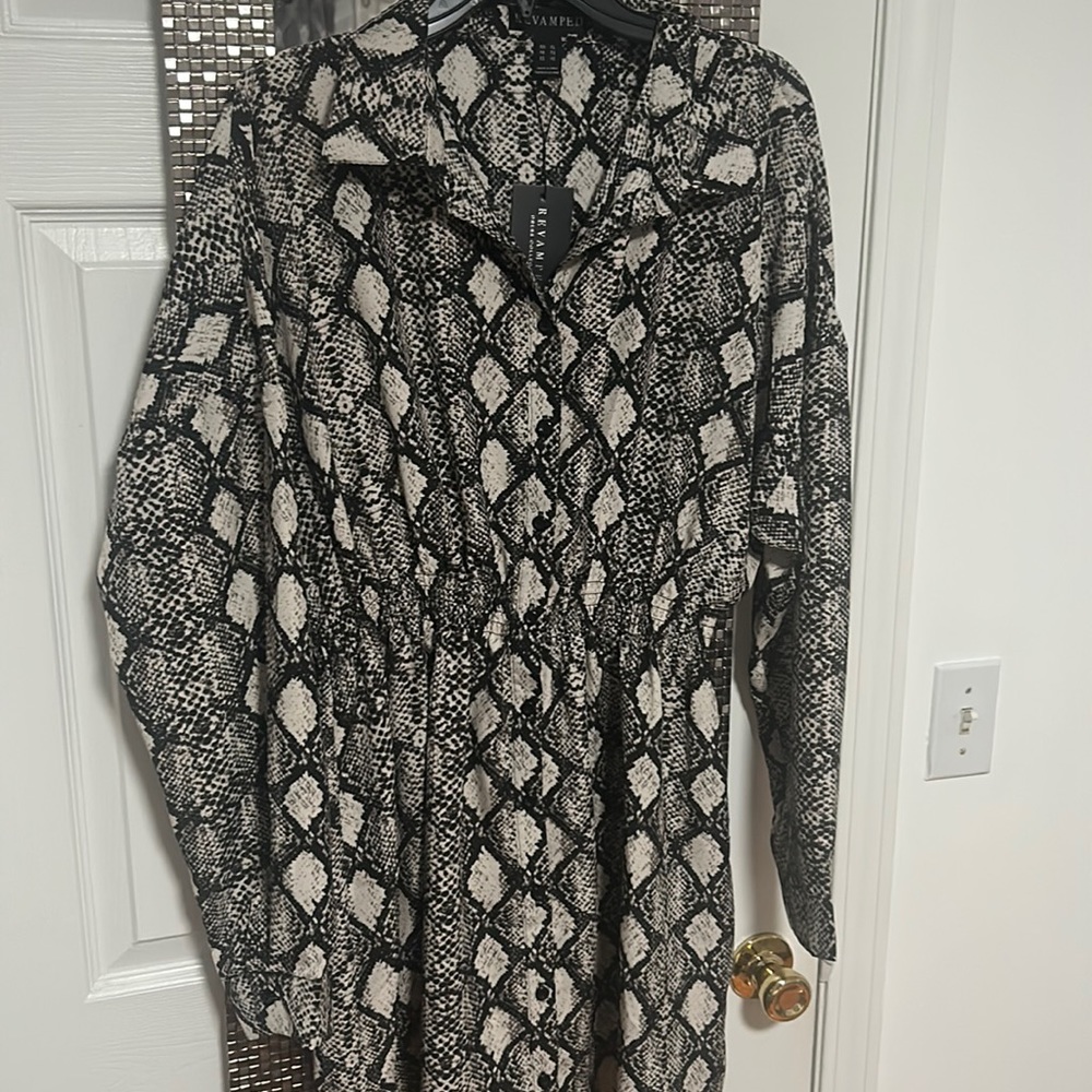 Long sleeve button-down dress